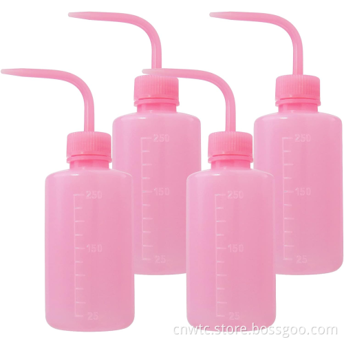 Lab Plasticware: Squeeze Type Plastic Wash Bottles in 250ml, 500ml, and 1000ml Sizes - Multipurpose Laboratory Bottles